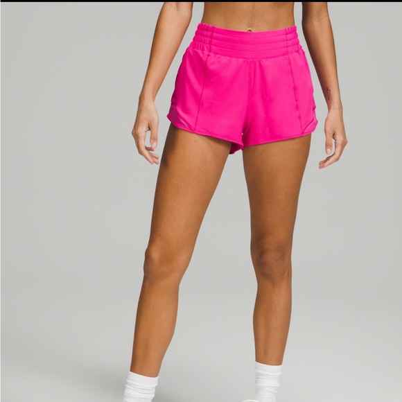 Lululemon Hotty Hot High Rise Lined Short 2.5” - Picture 4 of 7